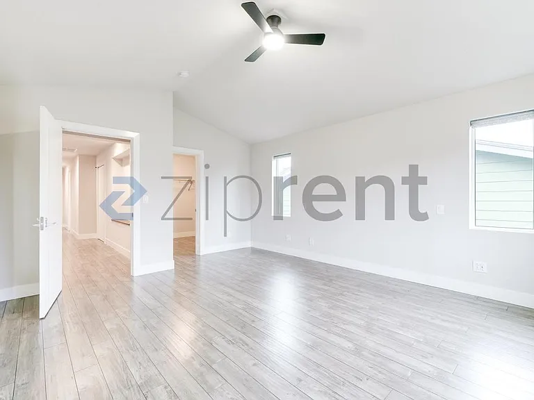 12220 SE 251st Pl — Photo 14