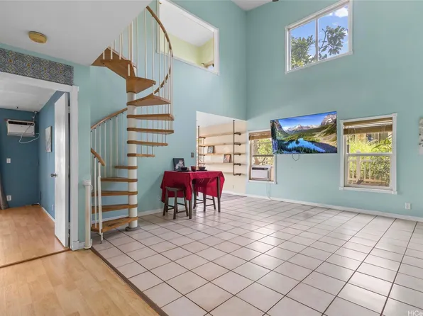 87-446 Kulahanai St, Waianae, HI 96792
