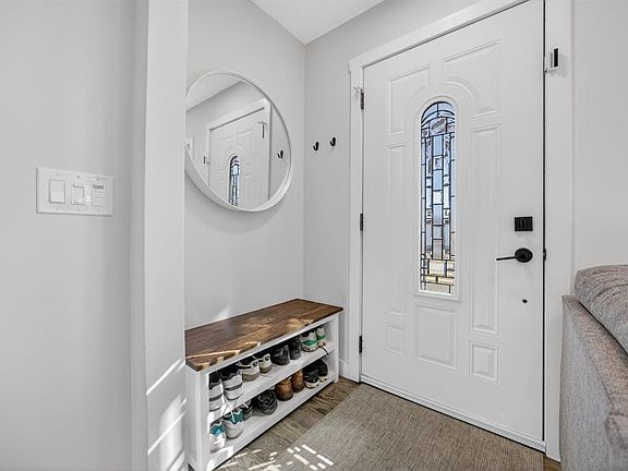 4th image of 208 78th Ave SE