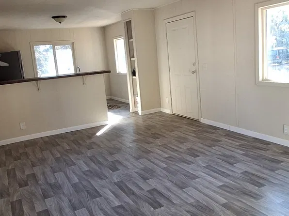 6431 Old Highway 99 S, Yreka, CA 96097