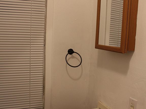 5th image of 167 Main St #3