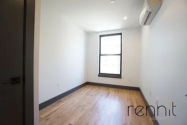 Rented by Rennit Inc.