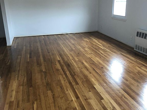 2nd image of 15543 Huron St #1