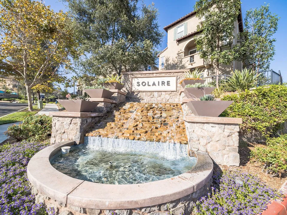 2155 Cosmo Way