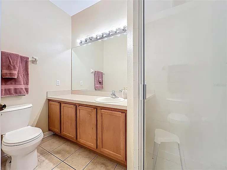 3309 Wilshire Way Rd #3 — Photo 26