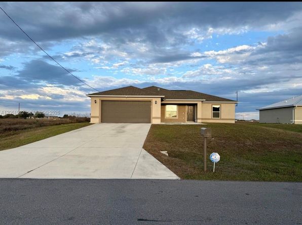 7033 Waldo Cir