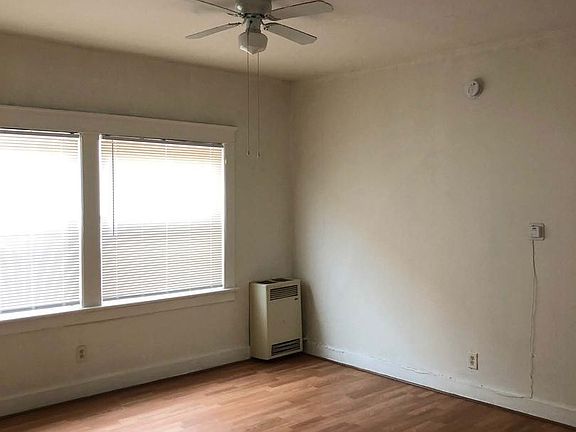 2nd image of 3065 Leeward Ave APT 18