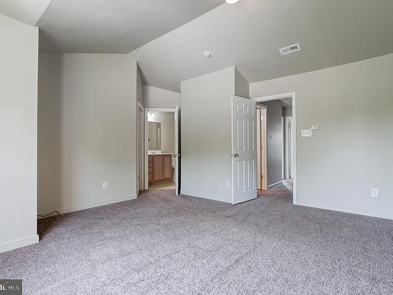 6716 N Grand Brook Cir — Photo 11