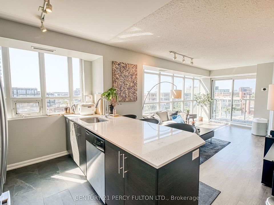 1st image of 125 Western Battery Rd #1010