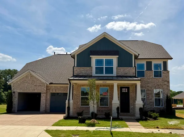 10301 Ashlyn Ln S, Collierville, TN 38017