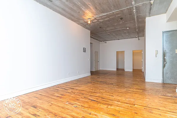 Rented by MySpaceNYC | media 1