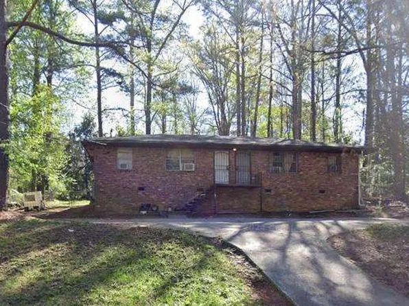6421 Raymond Ter, Union City, GA 30291