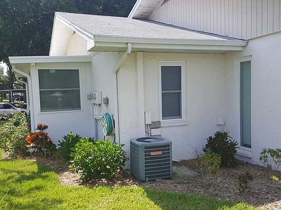 4th image of 1907 Canterbury Ln Unit 13