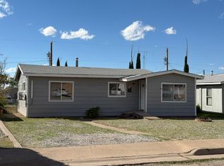 1107 Filipino Ave, Alamogordo, NM 88310