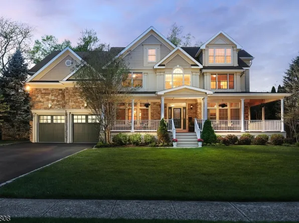 309 Woods End Rd, Westfield Town, NJ 07090