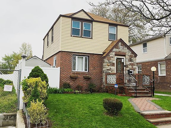 4th image of 18648 Elmira Ave
