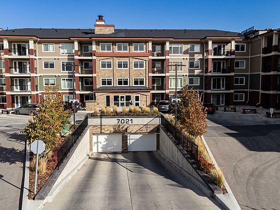 3rd image of 7021 S Terwillegar Dr NW #204