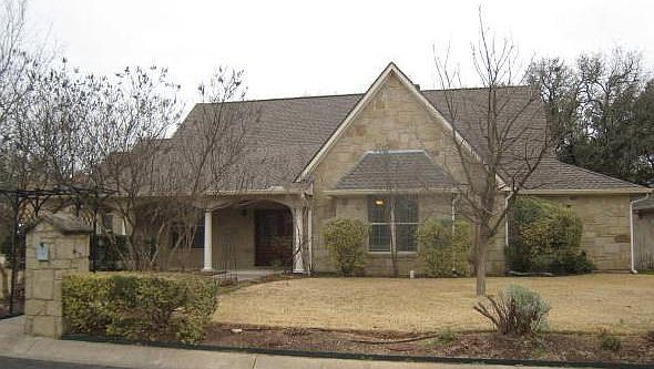 1st image of 2151 Hedgestone