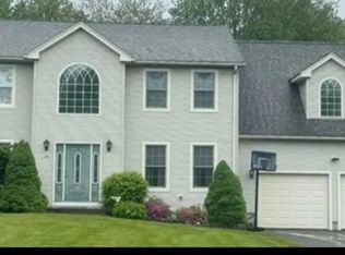 25 Helen Ln, Belchertown, MA 01007