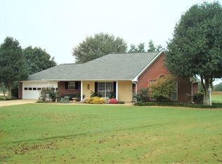 109 Autumn Glenn Rd, Saltillo, MS 38866