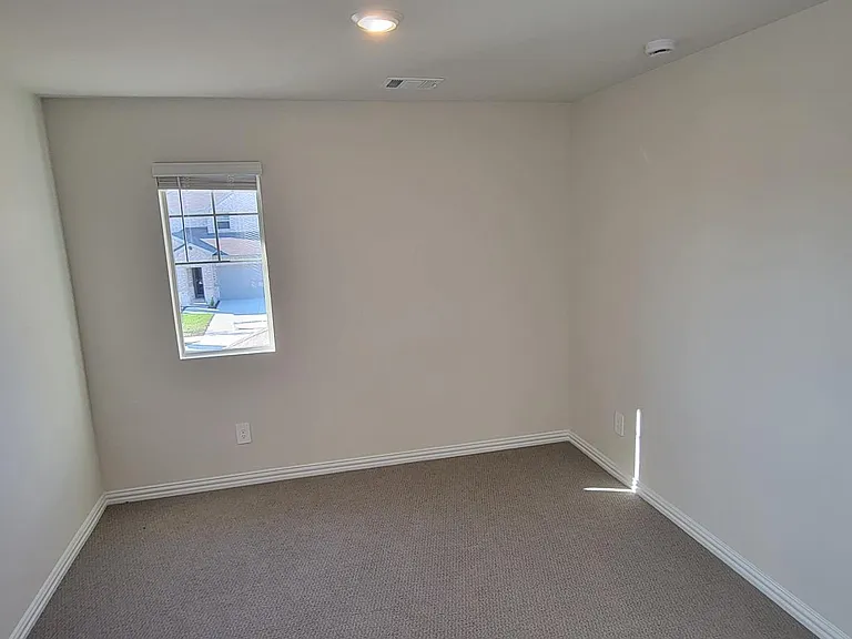 2371 Aspen Hill Dr — Photo 29