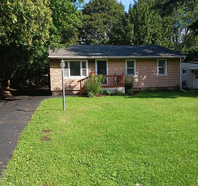 1st image of 104 Rose Lane Ter