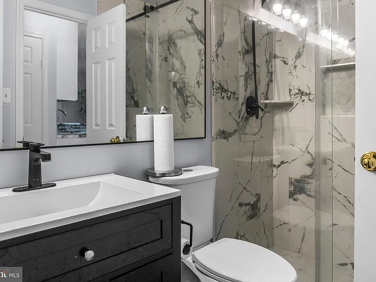 19017 Amarillo Dr #166 — Photo 31
