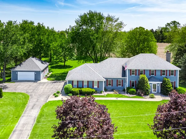 0N753 Country Life Dr, Maple Park, IL 60151