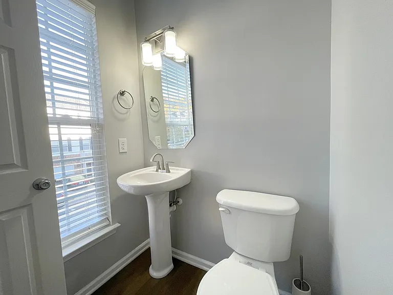 2947 Castleberry Ct — Photo 12