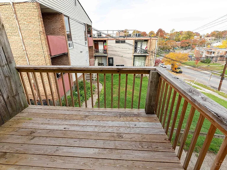 3599 Schwartze Ave #4 — Photo 2