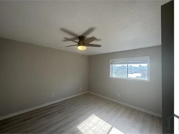 1022 University St, Memphis, TN 38107