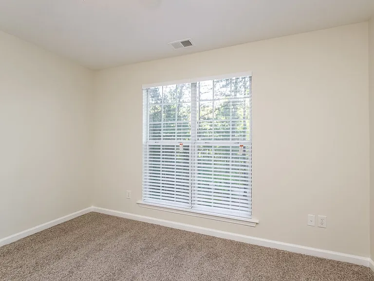 212 Browning Cir — Photo 15