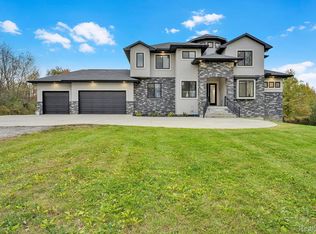 7221 Bristol Rd, Swartz Creek, MI 48473