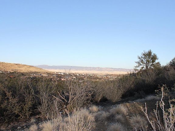 3rd image of 4584 E Hacienda Ln