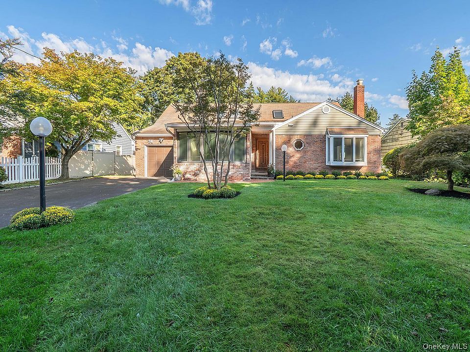 1st image of 24 Downing Avenue