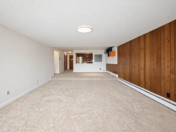 2nd image of 27 Alpine St APT 8