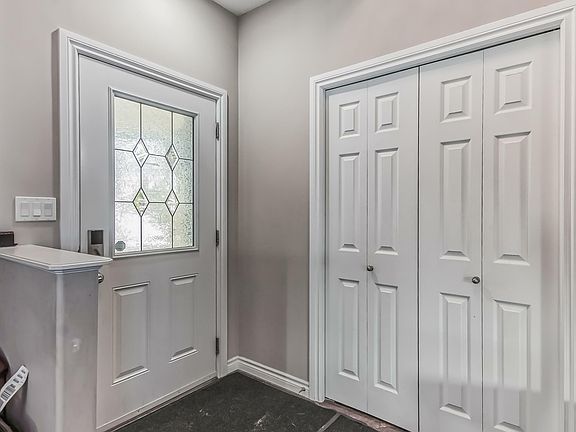 3rd image of 1159 Hays Dr NW
