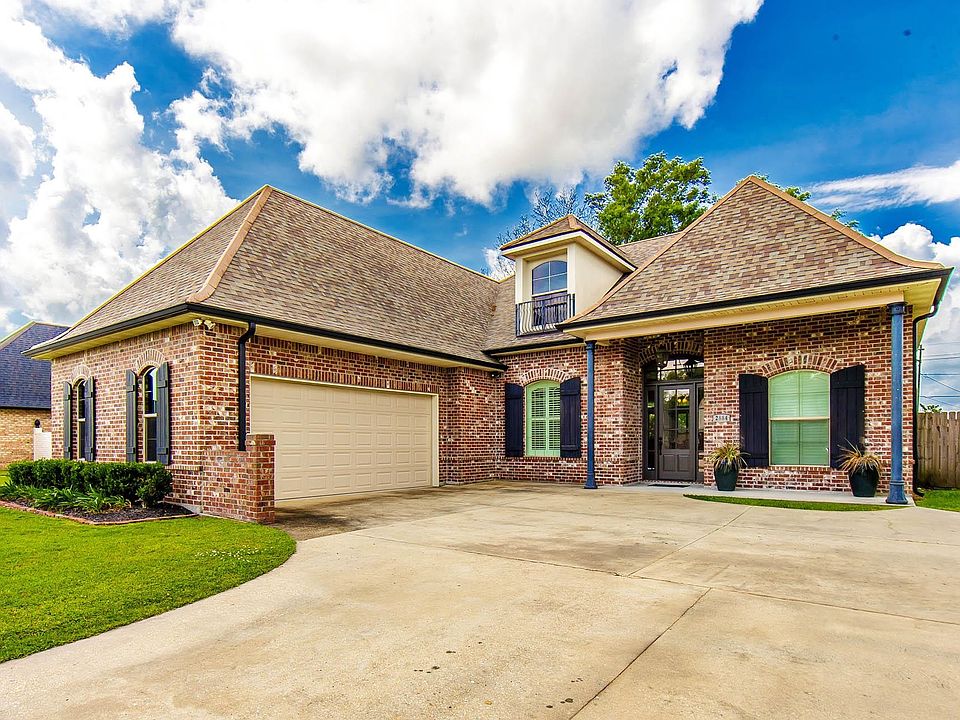 1st image of 2884 Quiet Oak Pl