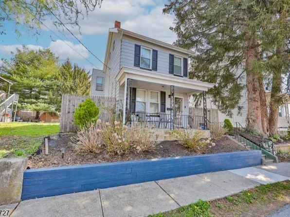 389 Grant St, Phillipsburg Town, NJ 08865