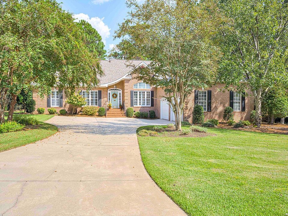 1st image of 352 Forest Pines Rd