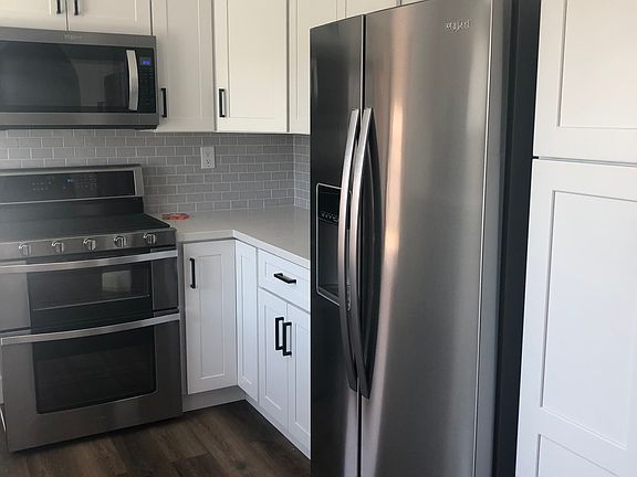 2nd image of 6497 Coyote St