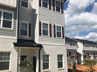 5013 Belmont Crossing Dr, Belmont, NC