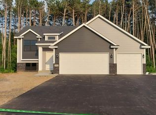 1105 NE Tiger Ct NW, Isanti, MN 55040