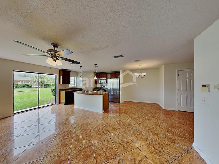 6105 Timber Crest Dr — Photo 5
