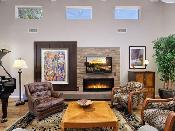 5th image of 8001 N Casas Way
