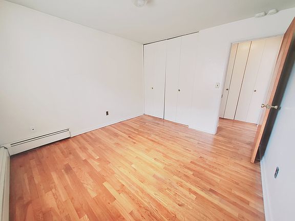 5th image of 12 Belltown Rd #3
