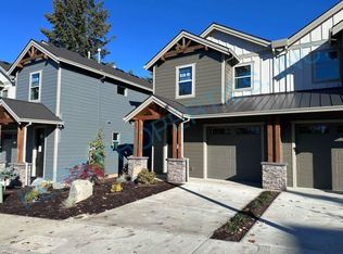 39765 Pleasant St, Sandy, OR 97055