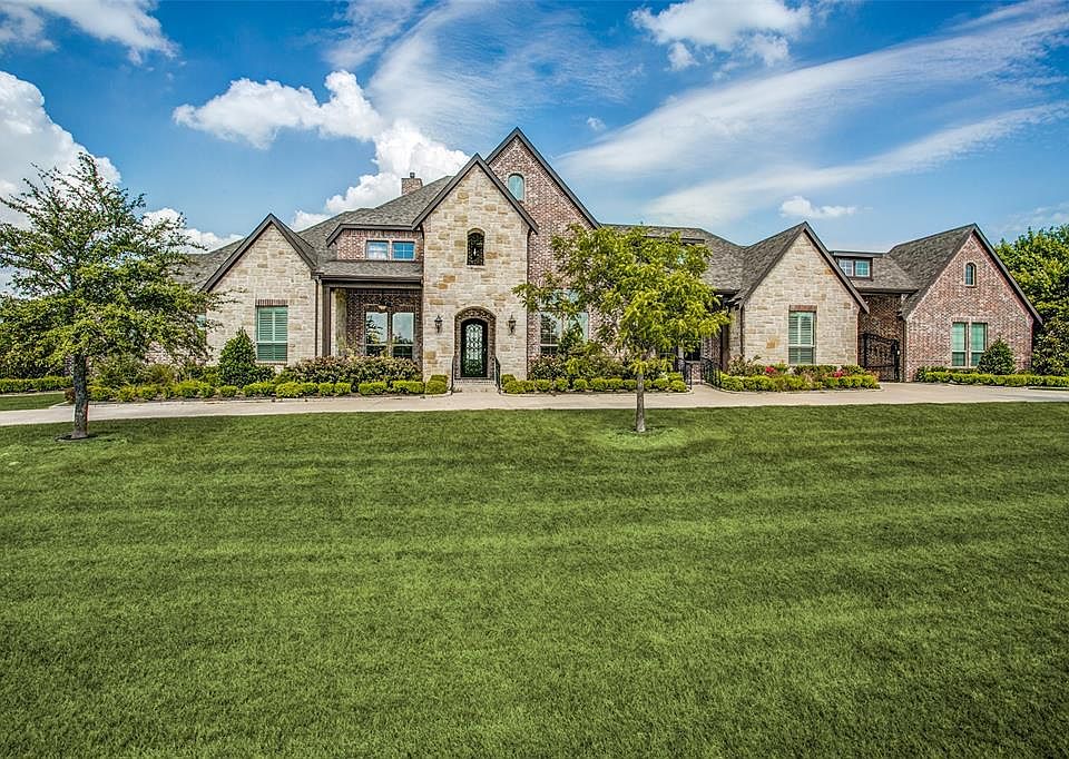 1st image of 5503 Estate Ln