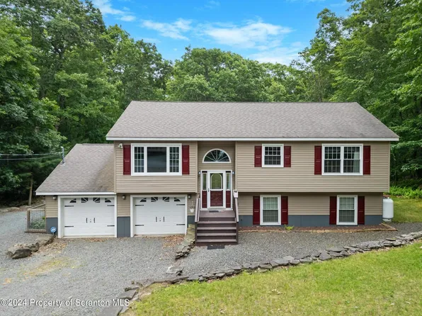 108 Heavenly Valley Dr, Tafton, PA 18464