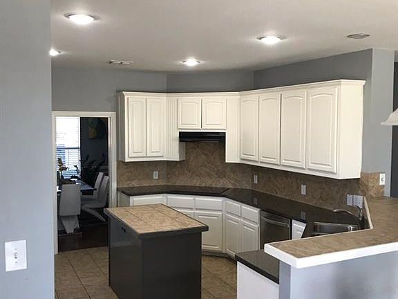 5th image of 7309 Lawndale Ct